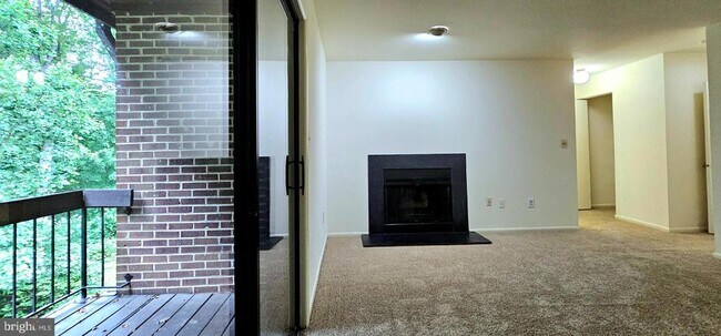 Building Photo - 8729 Sheridan Farms Ct
