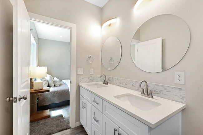 Building Photo - Modern Updates Meet Classic Charm in This ...