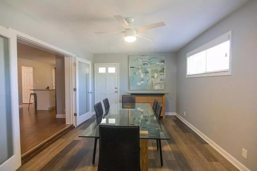 Building Photo - 614 Camellia St NE