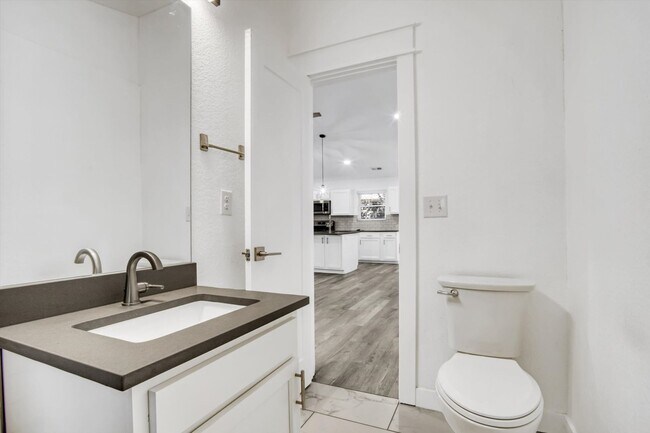 Building Photo - Charming Olde Town Arvada Home!
