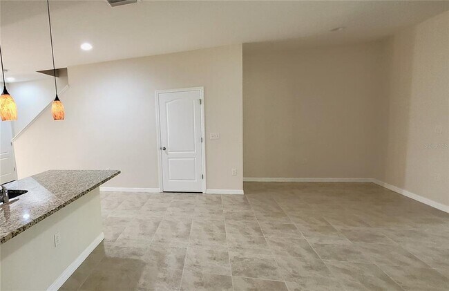 Building Photo - 13827 River Fish Ct