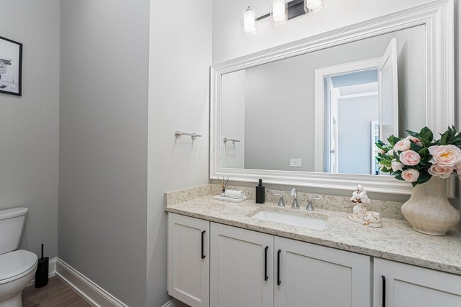 Building Photo - 6096 Deer Bluff Pl