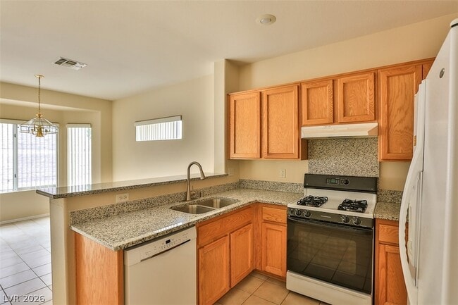 Building Photo - 1652 Rockcrest Hills Ave
