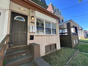 Building Photo - 7028 Paschall Ave