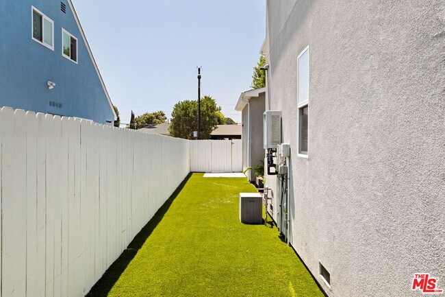 Building Photo - 4130 Lyceum Ave