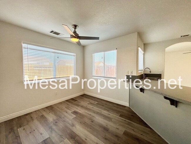 Building Photo - 16992 Lido Cir