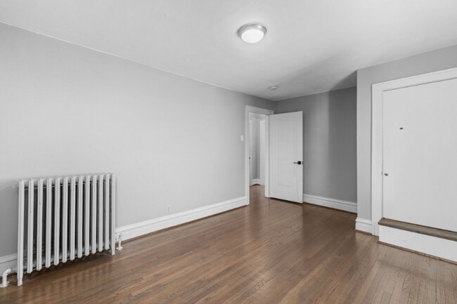 Building Photo - 7117 Northmoor Dr