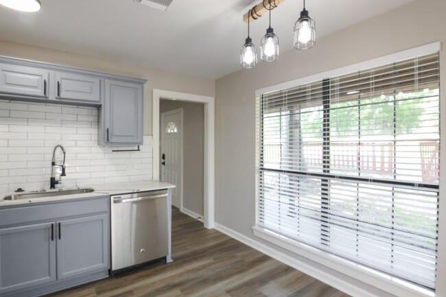 Building Photo - 42 Hunters Creek Dr