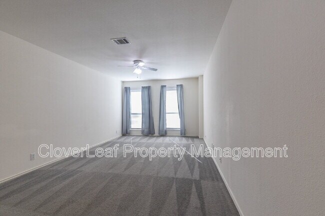 Building Photo - 9119 Spiral Woods
