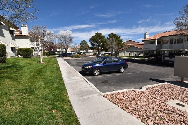 Building Photo - Cozy 2-Bedroom Condo at The Lakes – 2nd Fl...