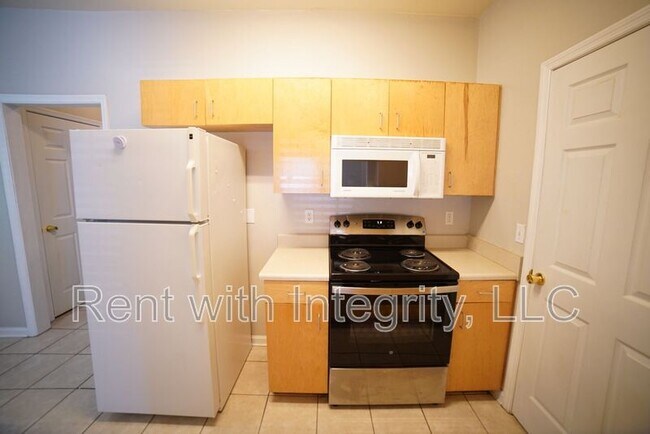 Building Photo - 2403 Hartsfield Rd