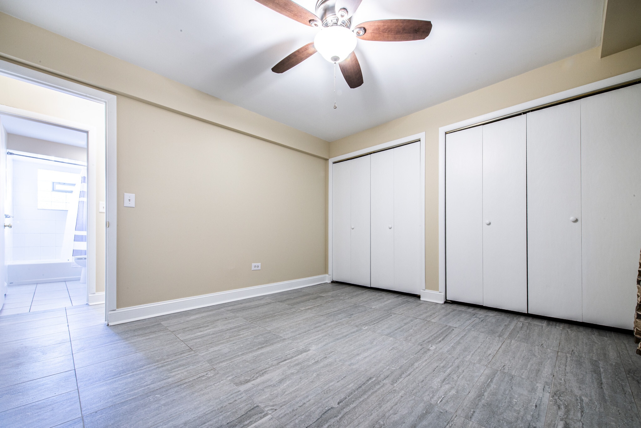 Building Photo - 3804 N Harlem Ave