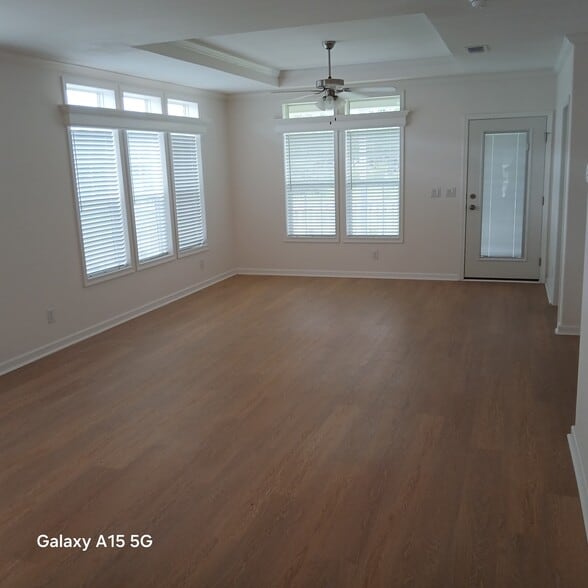 Building Photo - 620 Pine Brook Cir