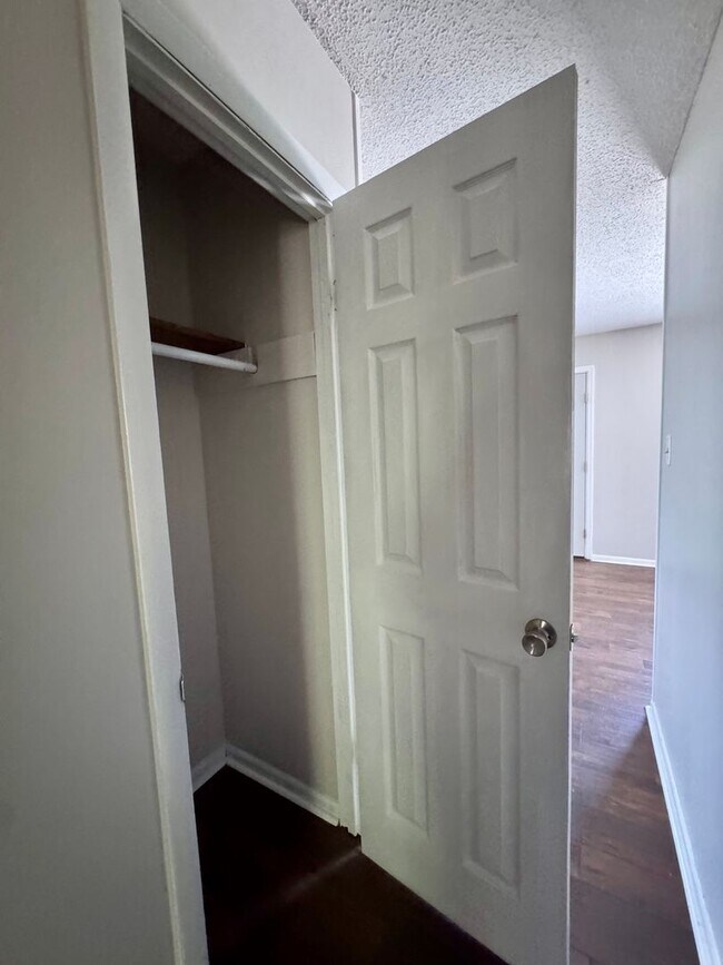Building Photo - Cozy Living in a Quiet Augusta Community