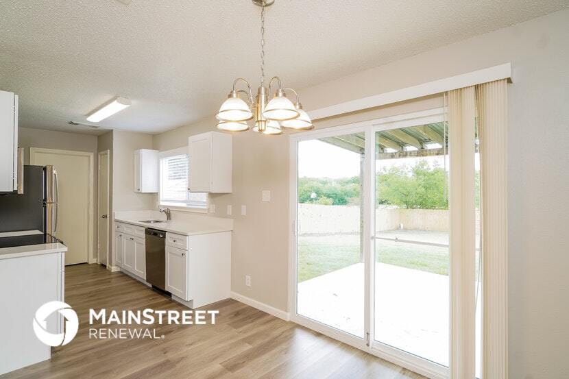 Building Photo - 4439 Misty Springs Dr