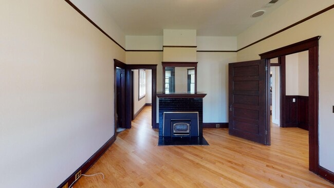 Building Photo - Beautiful 4-Bedroom Home in the Heart of San Luis Obispo!