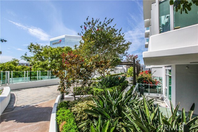 Building Photo - 3141 Michelson Dr