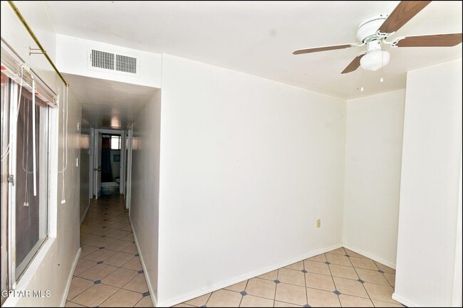 Building Photo - 7817 Caliche Dr