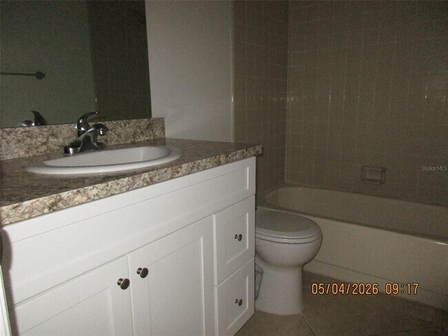 Building Photo - 2112 Bahamas Ct