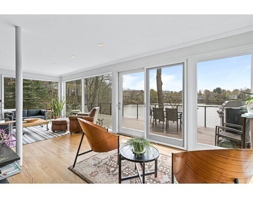 Building Photo - 4 Wedge Pond Rd