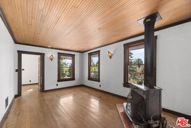 Building Photo - 1409 Avon Park Terrace