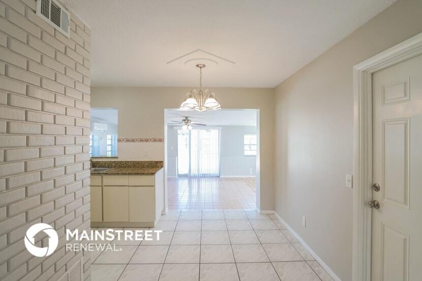 Building Photo - 4233 Anthony Ln