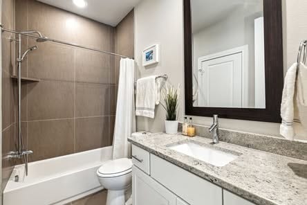 Bathroom 1 - Ground Floor - 2817 Shelby Ave