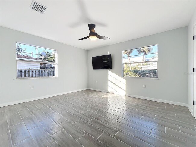 Building Photo - 1688 Bahia Vista St