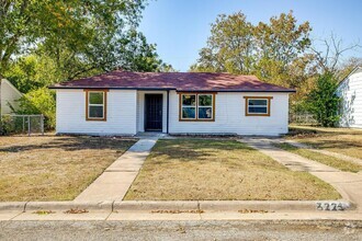 Building Photo - Remodeled 3 Bed, 1 Bath Home in Morningsid...