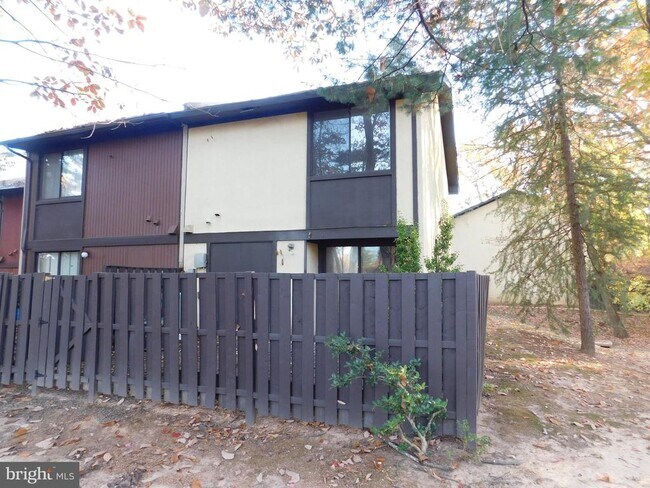 Building Photo - 2130 Cartwright Pl