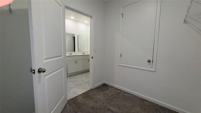 Building Photo - 1129 Deepwater Cir