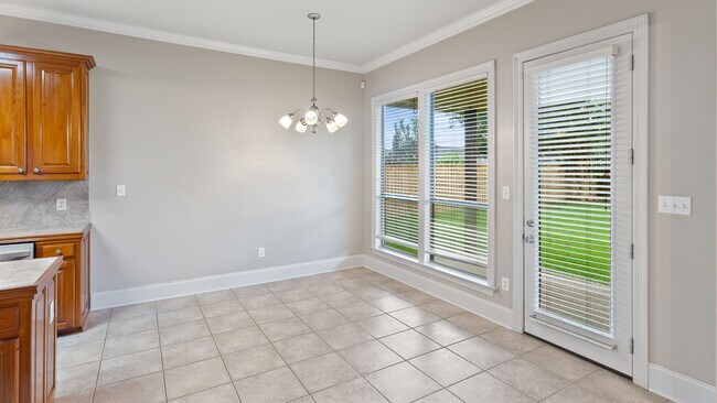 Building Photo - Now Leasing in Bluebonnet Highlands Subdivision!