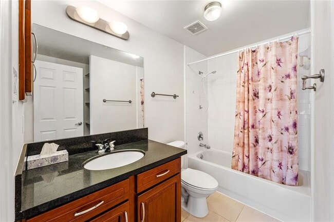 Building Photo - 6655 W Sam Houston Pkwy S