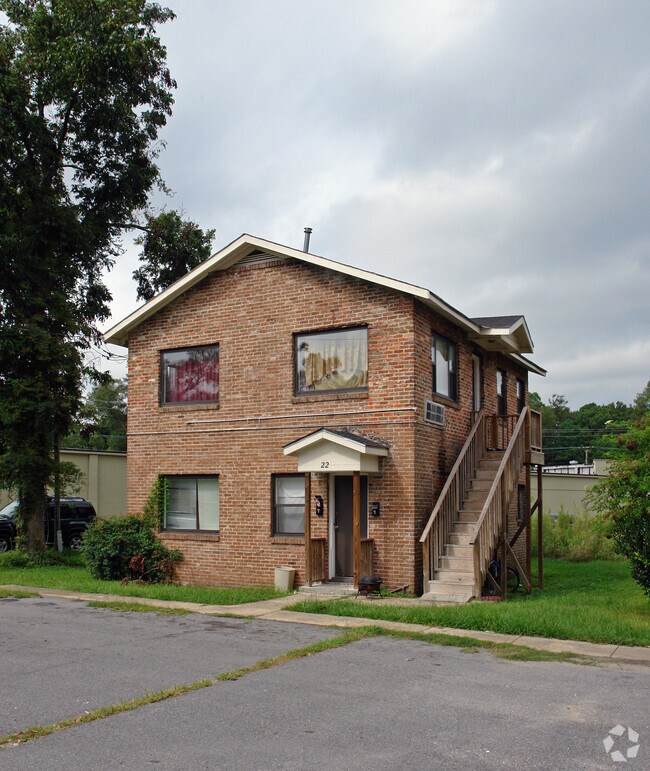 Primary Photo - 16-22 S Florida St