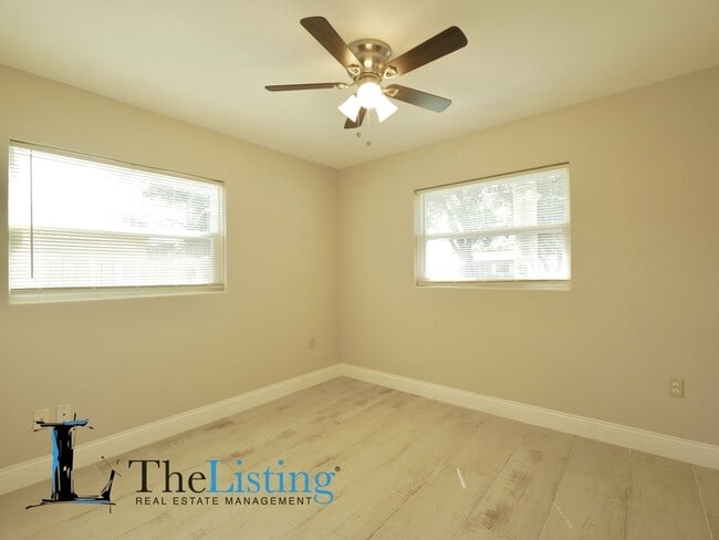 Building Photo - 83 Griggs Ave