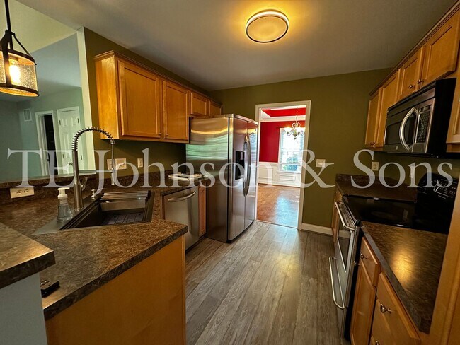 Building Photo - 1142 Folkstone Ridge Ln