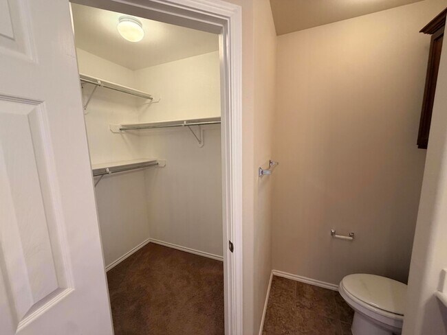 Building Photo - 6548 84th St