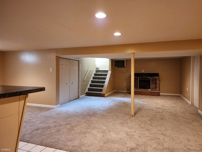 Building Photo - 3 br, 3.5 bath House - 25857 Westfield