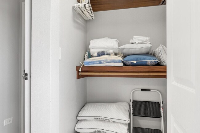 Building Photo - 1032 S Kihei Rd