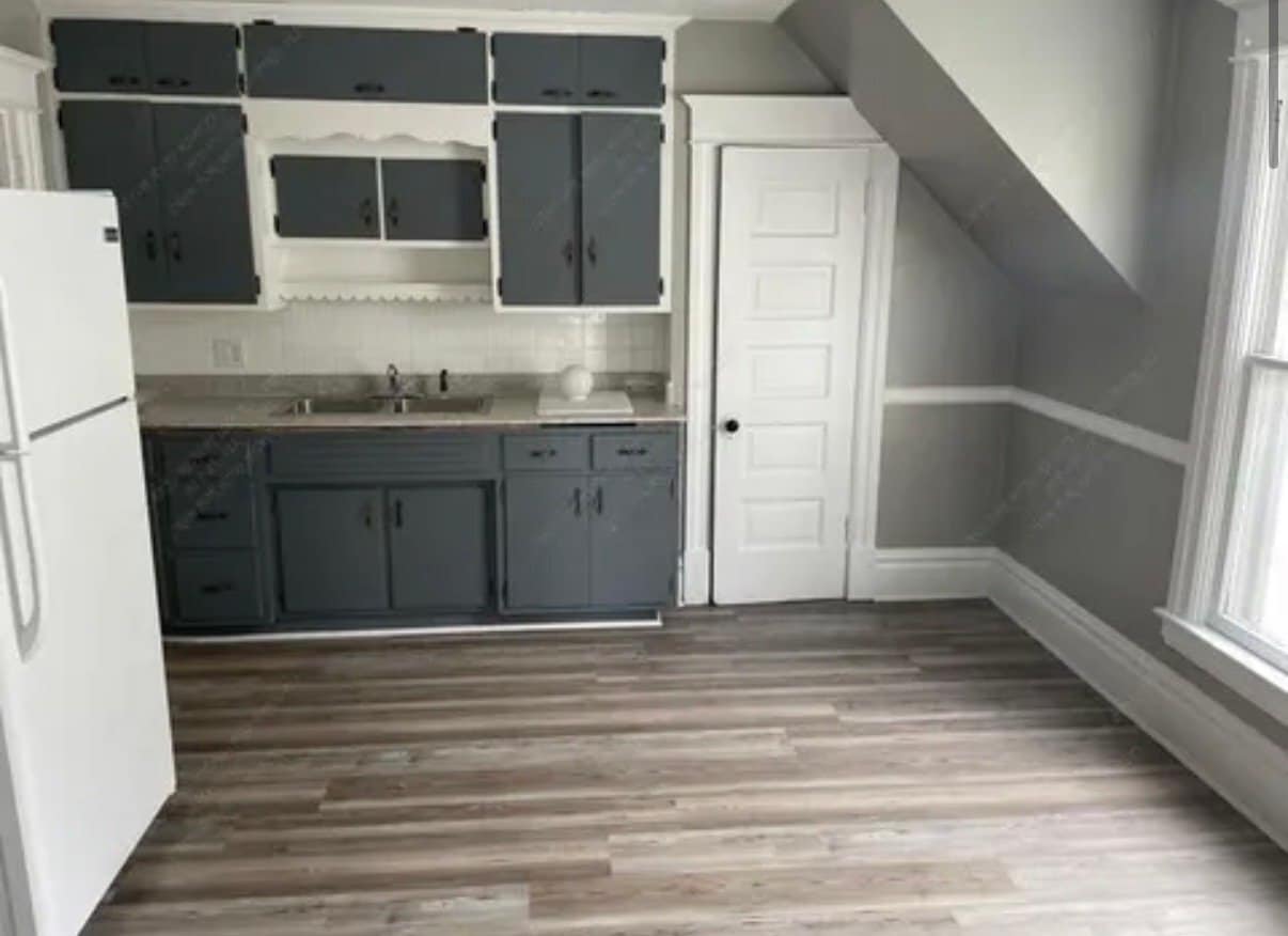 Building Photo - 1623 4th Ave