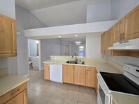 Building Photo - 10295 Hidden Springs Ct