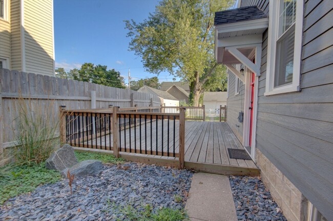 Building Photo - Cute 3 Bed Home