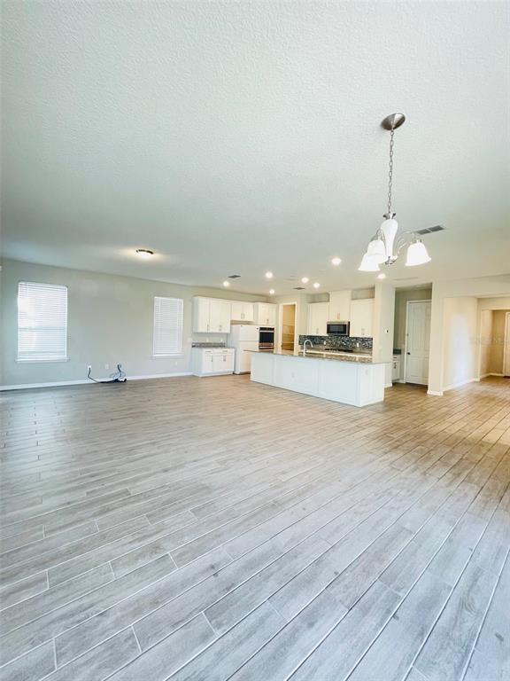 Building Photo - 8892 Lake Hall Ln