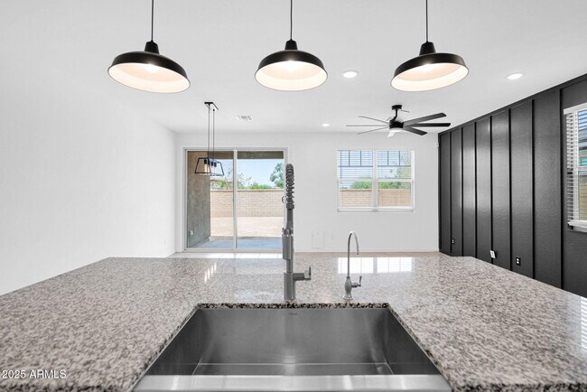Building Photo - 22538 E Quintero Rd
