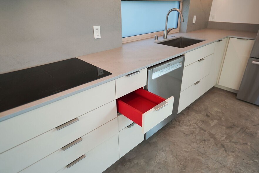 Building Photo - 12529 Wagner St