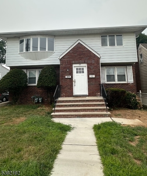 Primary Photo - 20 Kipp Ave