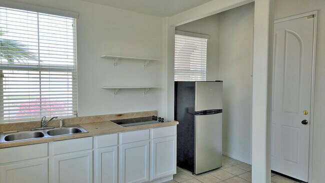 Building Photo - 82667 Cray Mill Dr
