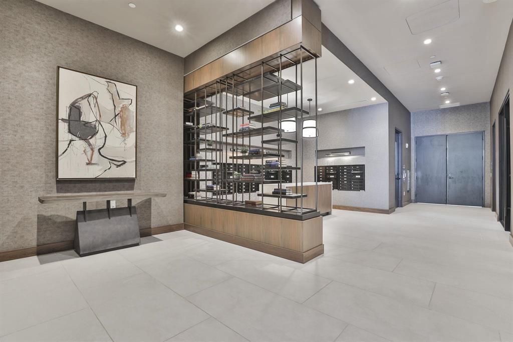 Building Photo - 18 Artisan Dr