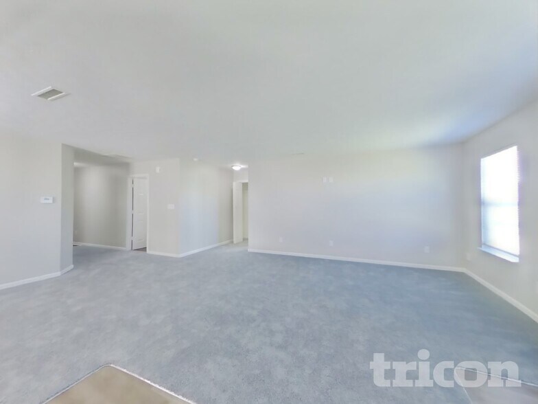 Building Photo - 2944 Mozart Way