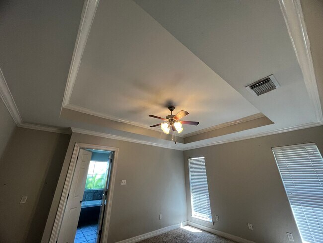 Building Photo - ELEGANT HOME IN NORTH BOSSIER'S ROSEDALE P...